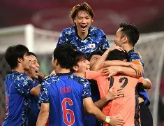 日本运动员在足球赛事中展现实力